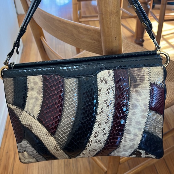 70s “Bags by Supreme” Exotic Patchwork Genuine Snakeskin/Python/Lizard Hand-Bag - Picture 16 of 16
